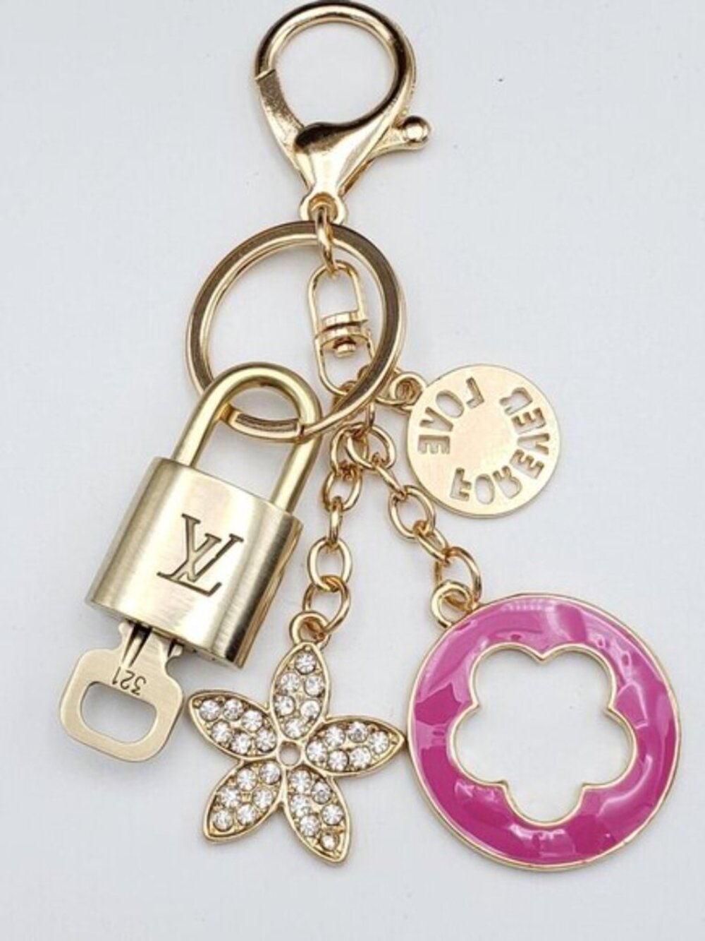 LV Gold Padlock Authentic 🔑 Luxury Bag Charm w/ Unbranded Flower Keychain - Picture 6 of 8